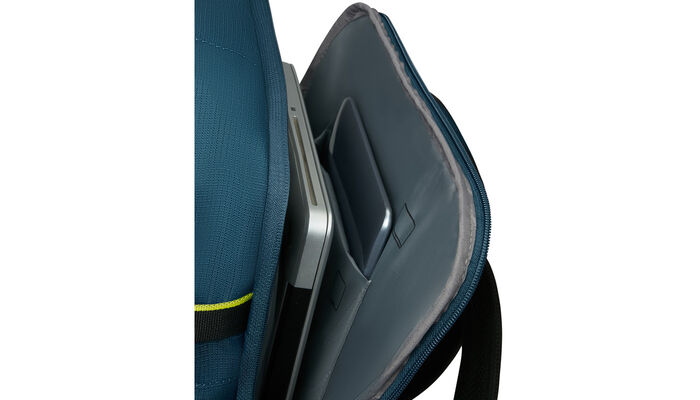 Laptop-Fach 15.6"