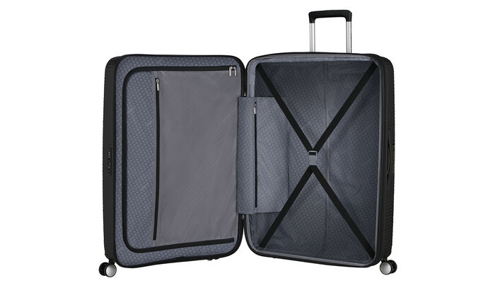 Innenorganisation mit zusätzlicher Reißverschlusstasche.