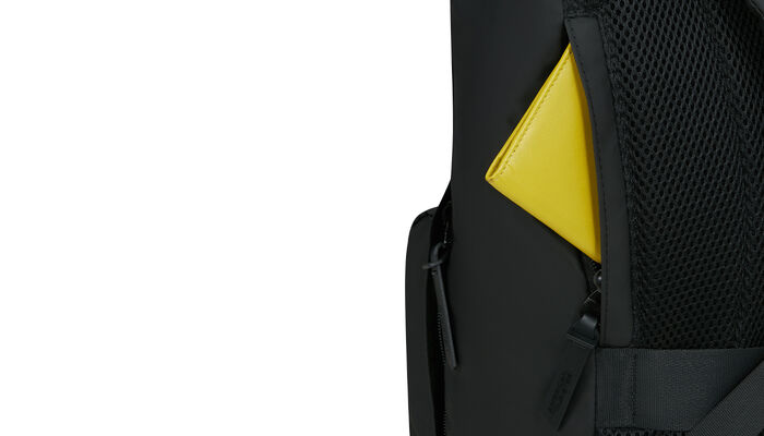 Verstecktes Rückenfach