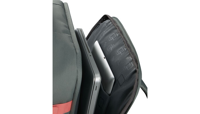 Laptop-Fach 15.6"