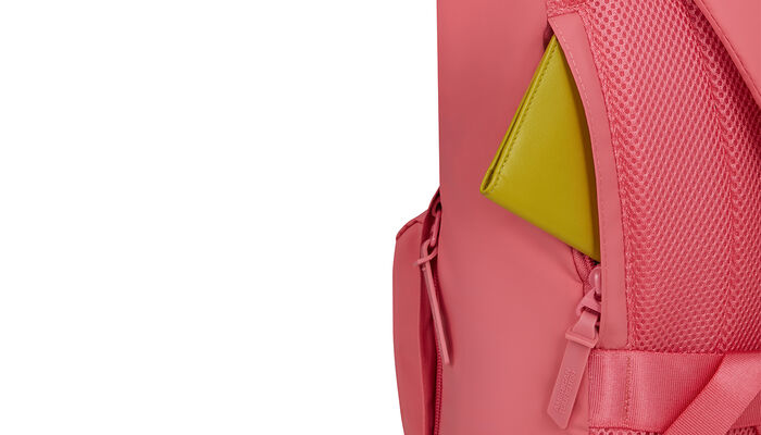 Verstecktes Rückenfach