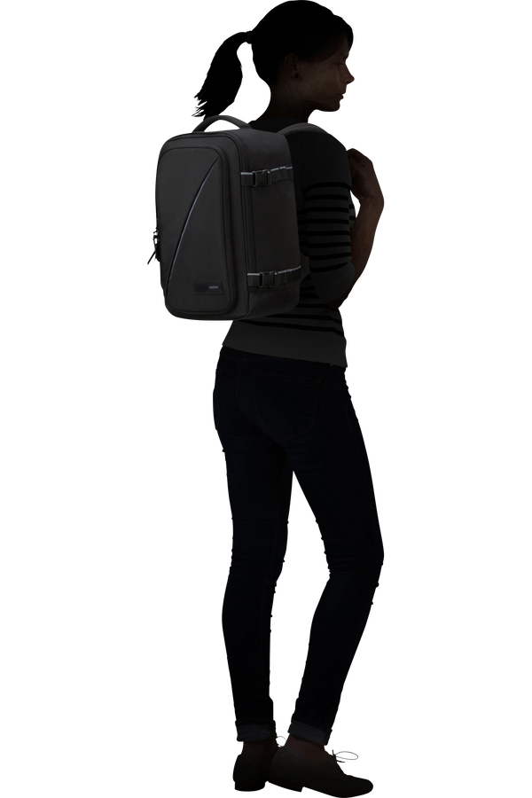 American tourister 35l backpack 2025