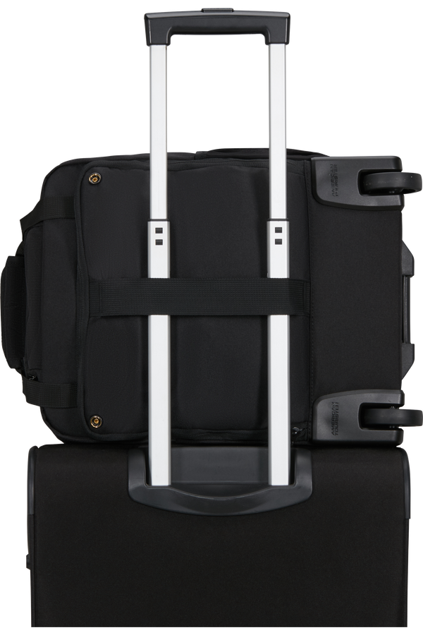 American Tourister Take2cabin Backpack with Wheels S/M  Schwarz American Tourister Take2cabin Backpack with Wheels S/M  Schwarz