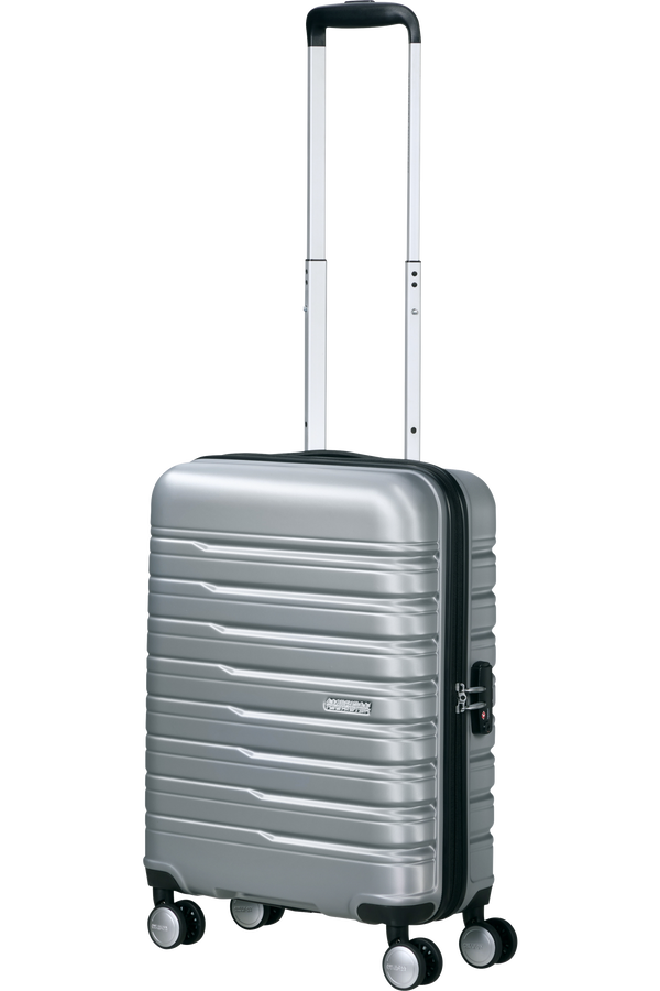 American tourister pasadena 55 2025