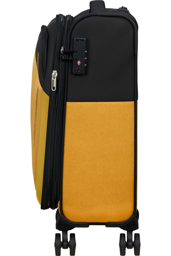 American Tourister Daring Dash Spinner Expandable TSA S  Black/Yellow