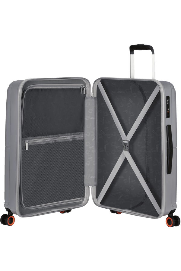 American Tourister Geopop Spinner 67/24 Tsa. 67cm  Argent Métallique American Tourister Geopop Spinner 67/24 Tsa. 67cm  Argent Métallique