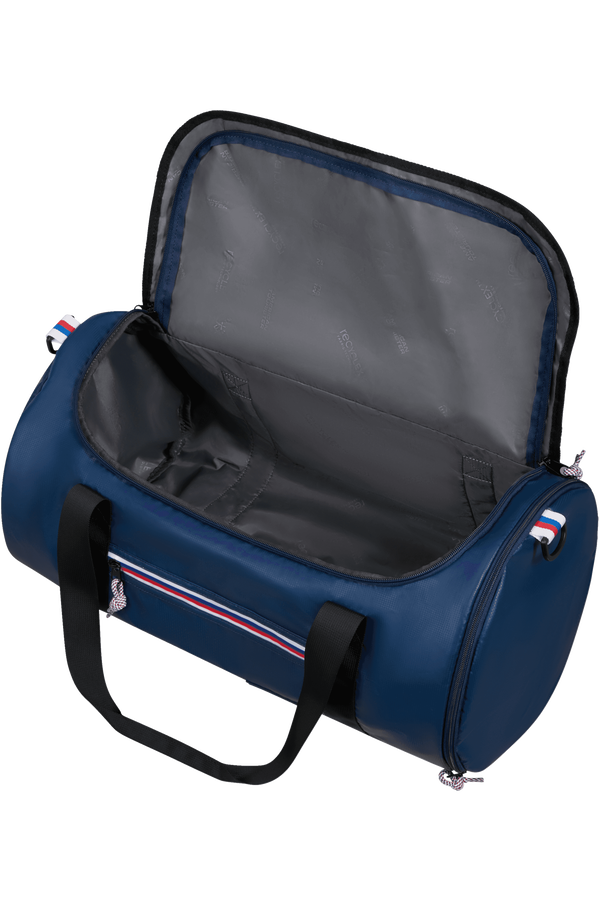 American Tourister Upbeat Pro Duffle Zip Coated  Navy American Tourister Upbeat Pro Duffle Zip Coated  Navy